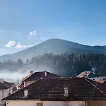 Guest house 