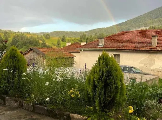 домът на краси Ягодина